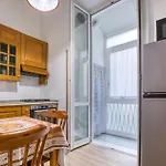 아파트 2 Bedroom Gorgeous In