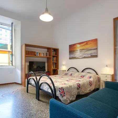 2 Bedroom Gorgeous In Apartment *