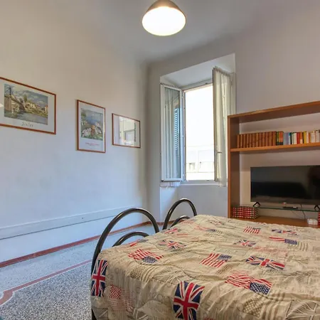 Lägenhet 2 Bedroom In Savona